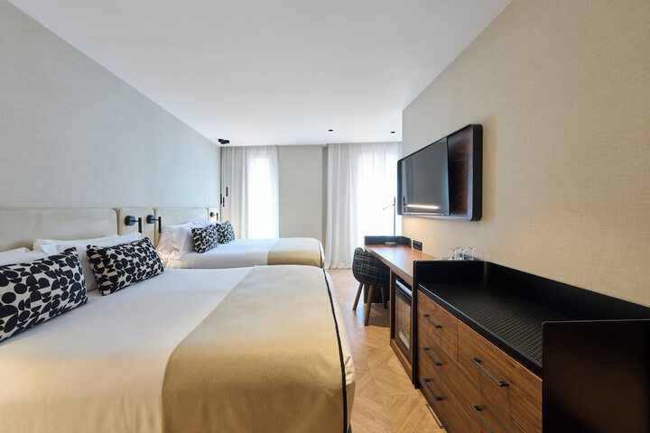 Room 37 of 116
