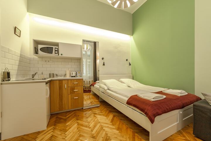 Room 17 of 71