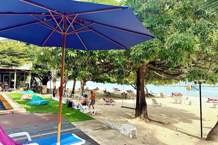 Beach 67 of 79