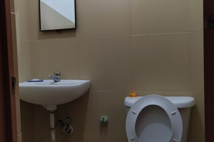 Room 20 of 39