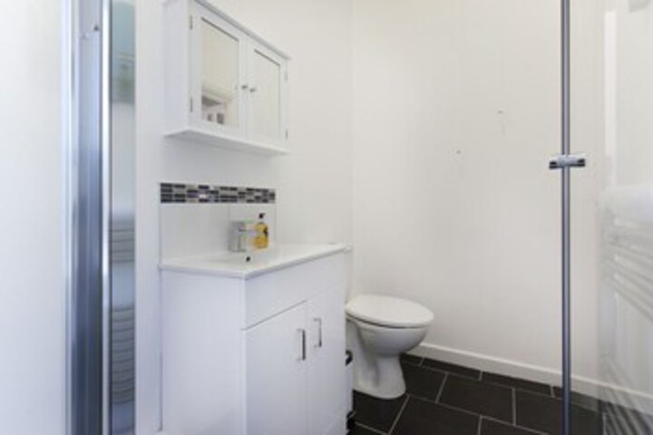 Room 6 of 41
