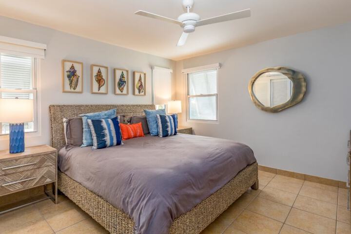 Room 20 of 152