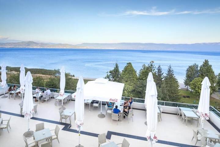 Image of Hotel Izgrev Spa & Aqua Park