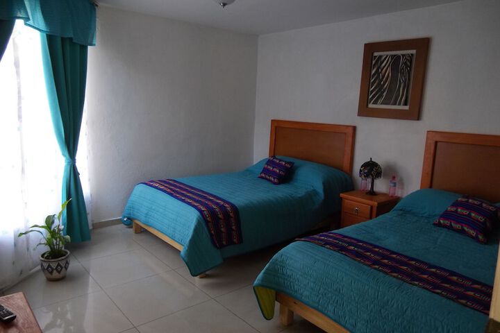 Room 9 of 42