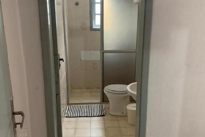 Room 3 of 37