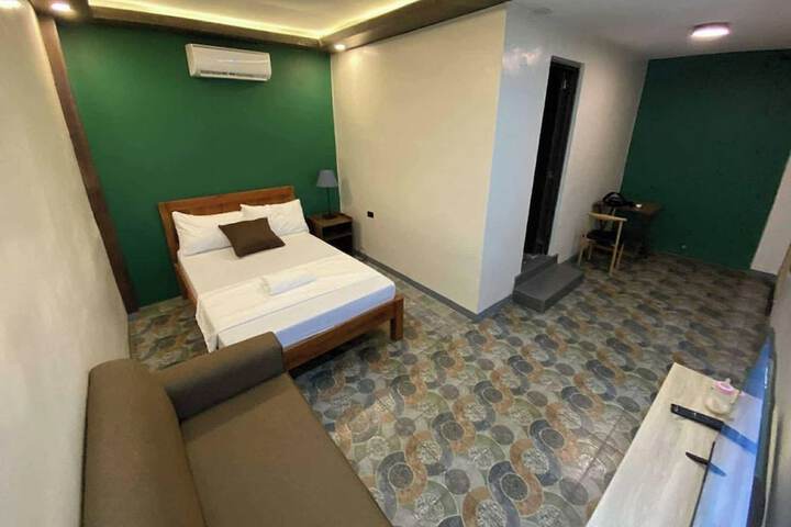 Room 3 of 55