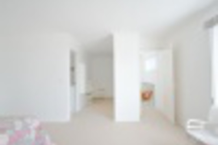 Room 52 of 216