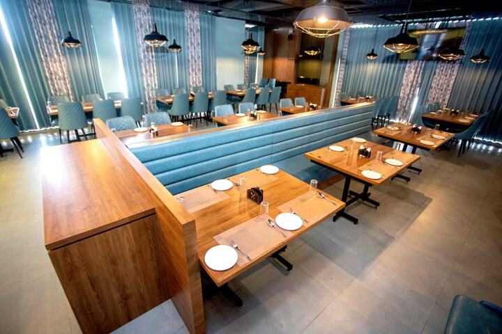 Dining 62 of 86