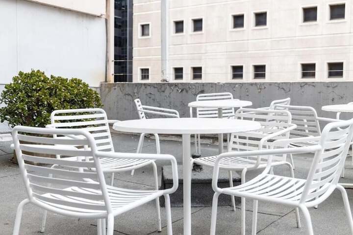 Terrace/Patio 8 of 17