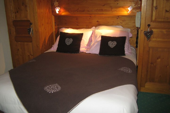 Room 7 of 50
