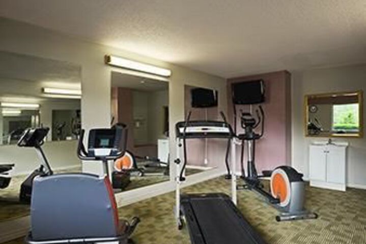 Hotel Gym Photos