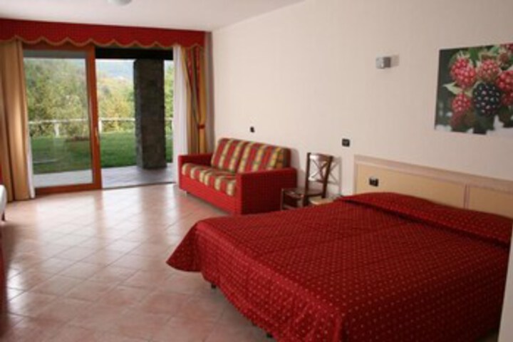 Room 14 of 21