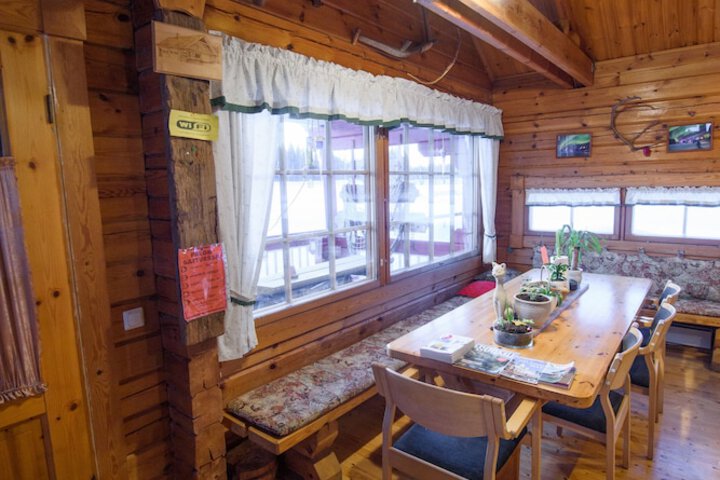 Dining 56 of 91