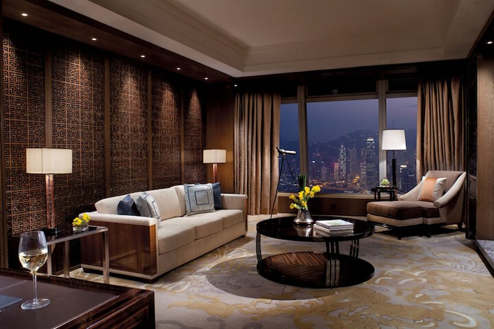 Room 41 of 145