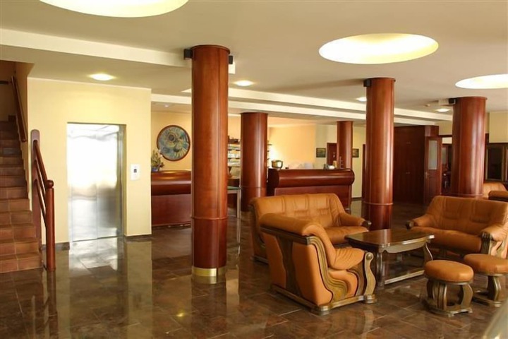Hotel Interior 4 of 35