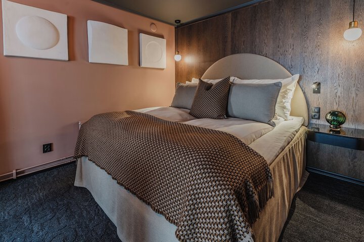 Room 31 of 105