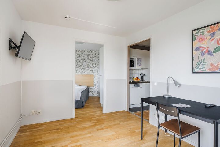 Private kitchenette