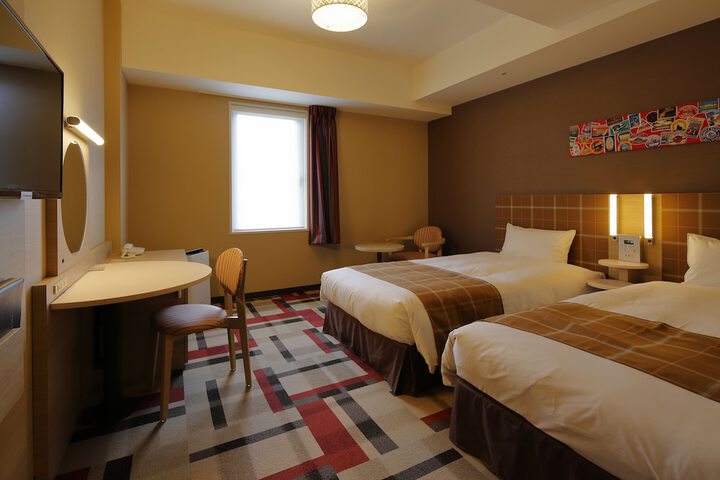 Room 21 of 45