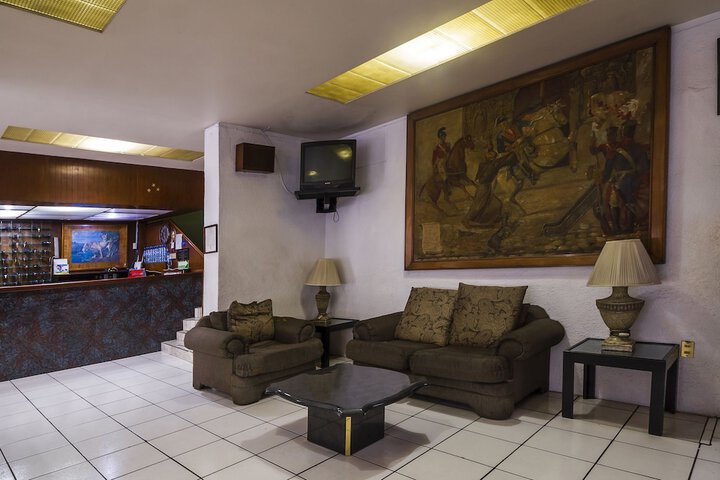 Hotel Interior 4 of 36