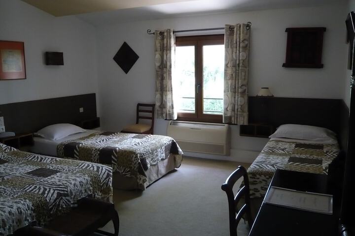 Room 20 of 36