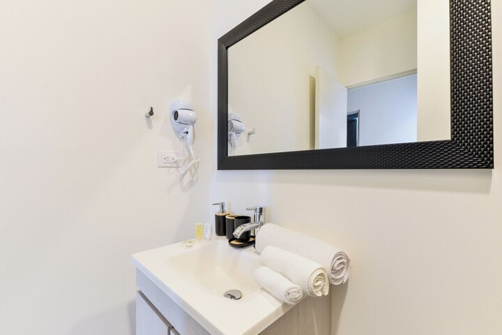 Room 219 of 249