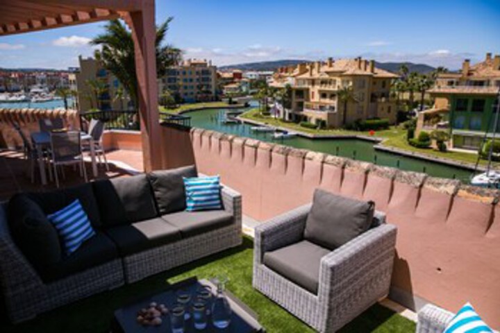 Sotogrande Marina 2 Br Penthouse l.Terra