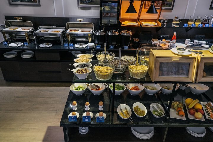 Dining 99 of 129