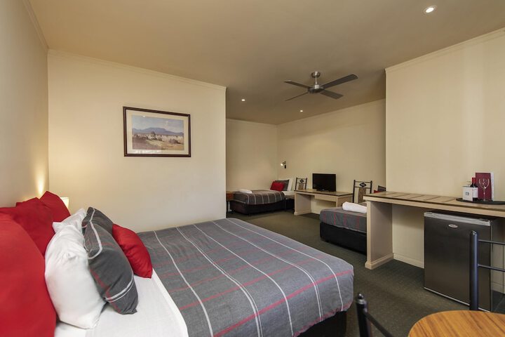 Room 21 of 73