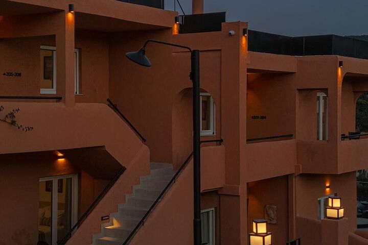 Hotel 85 of 92