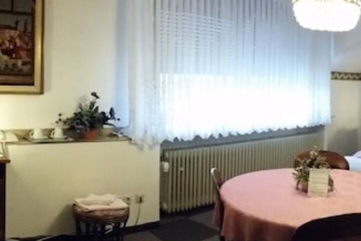 Room 15 of 34