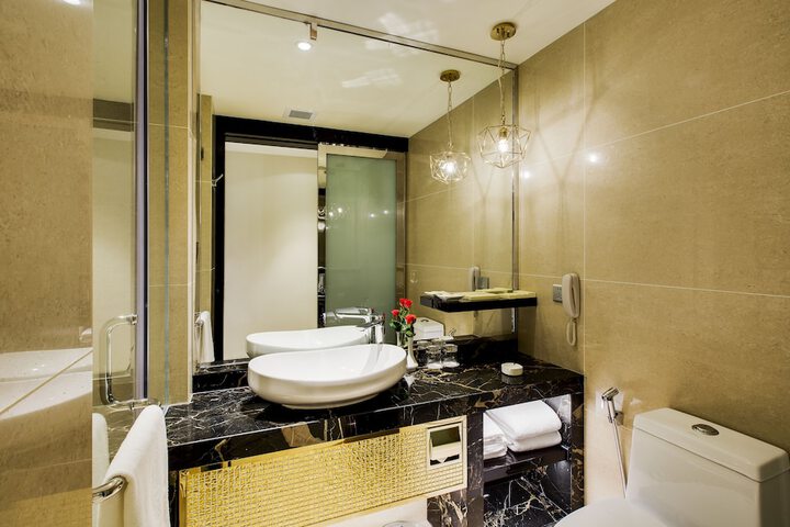 Bathroom Interior Photo