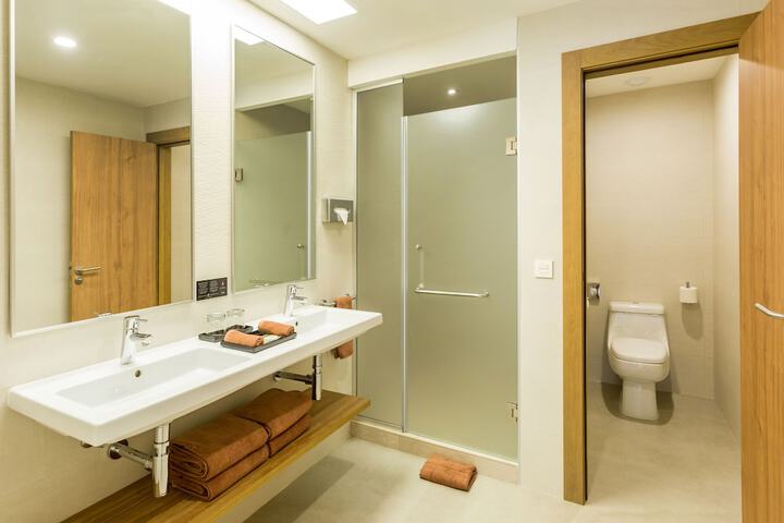 Room 48 of 130