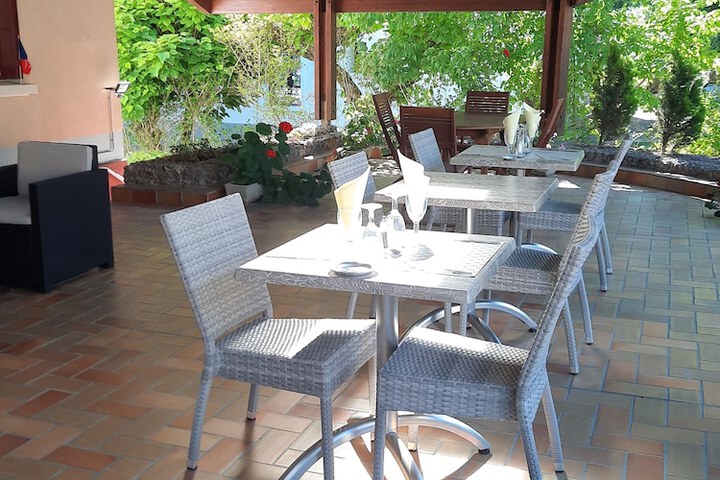 Terrace/Patio 15 of 51