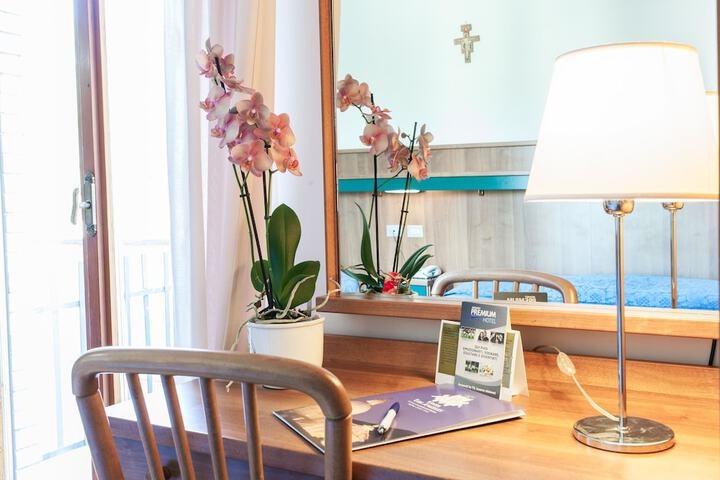 Room amenity