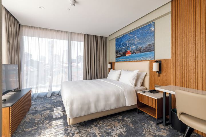 Room 4 of 29