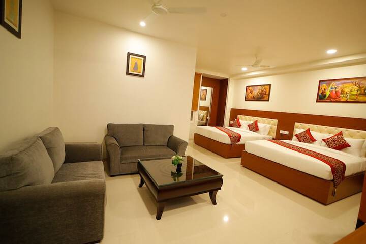 Room 26 of 61