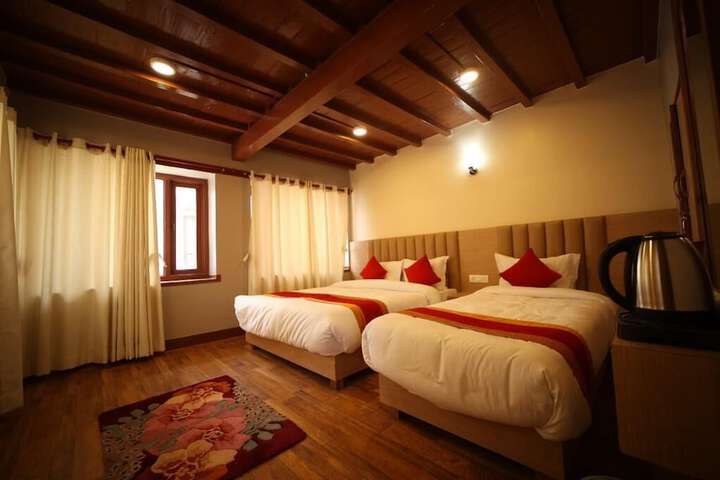 Room 3 of 5