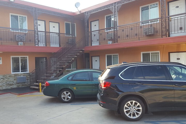 Property Grounds 33 of 40