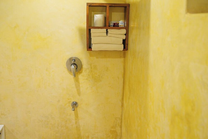 Room 29 of 96