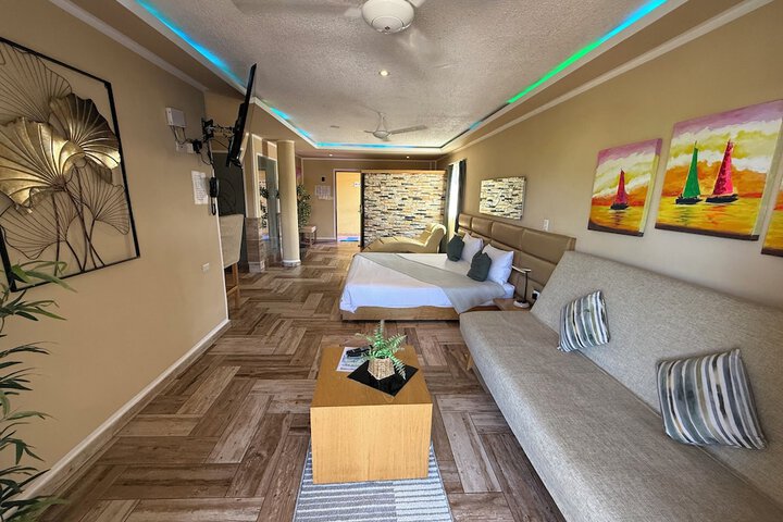 Room 47 of 157
