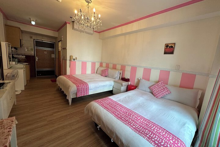 Room 14 of 45