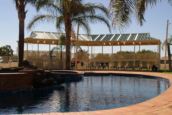 Pool 27 of 31