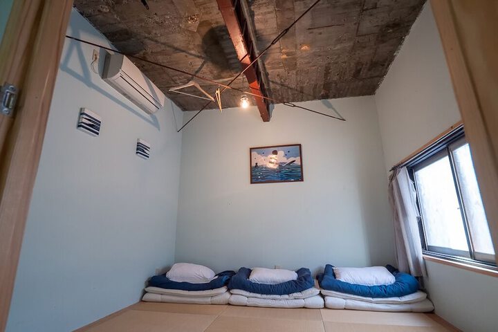 Room 17 of 42