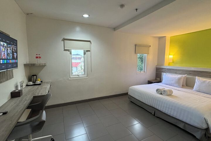 Room 14 of 49