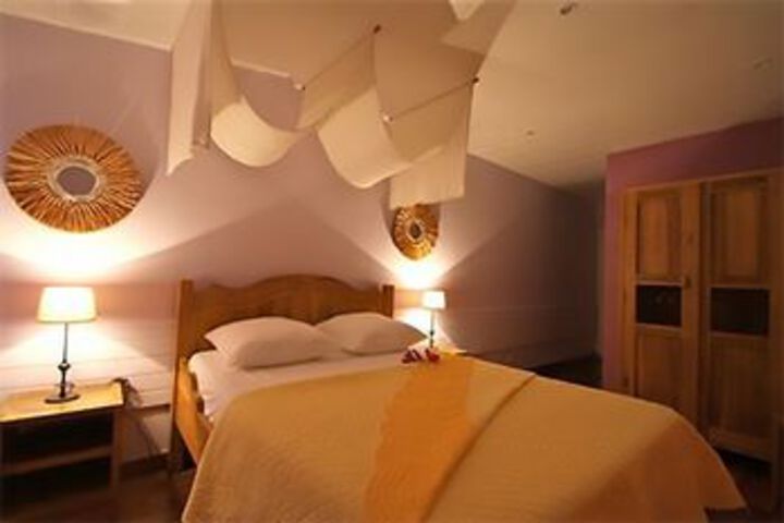 Room 38 of 79