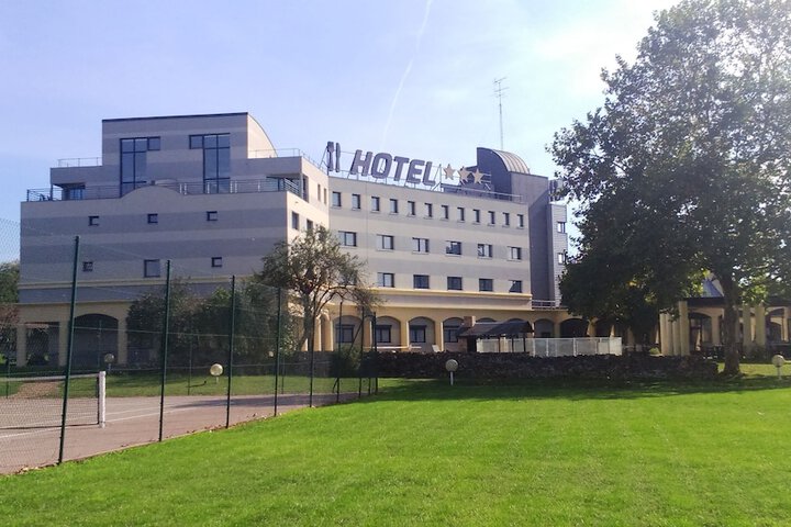 Hotel 80 of 82