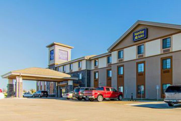 Hotel 11 of 74