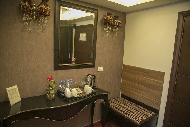Room 25 of 79