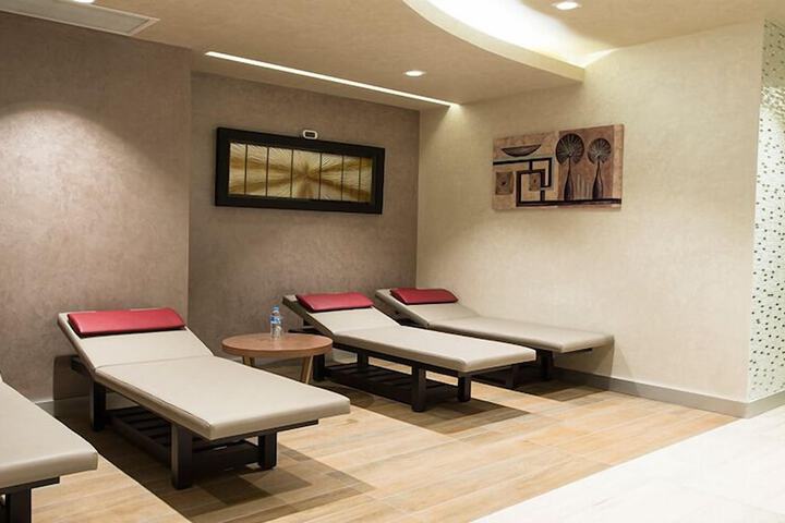 Spa 21 of 31