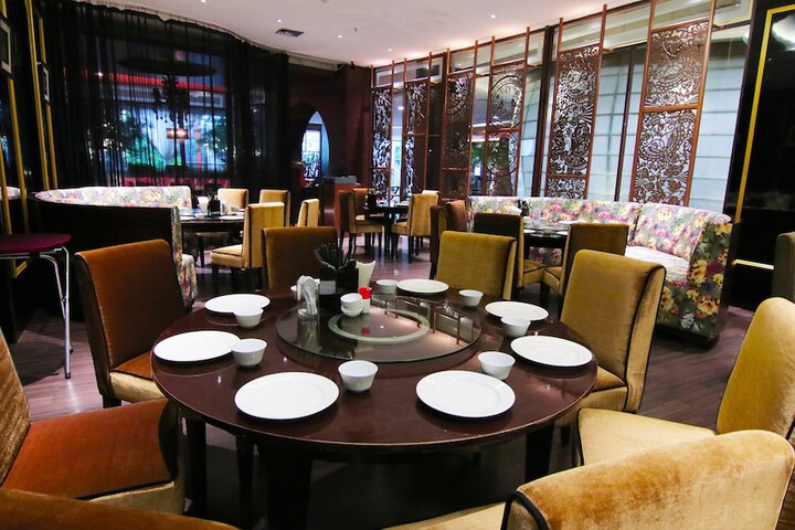 Dining 59 of 89